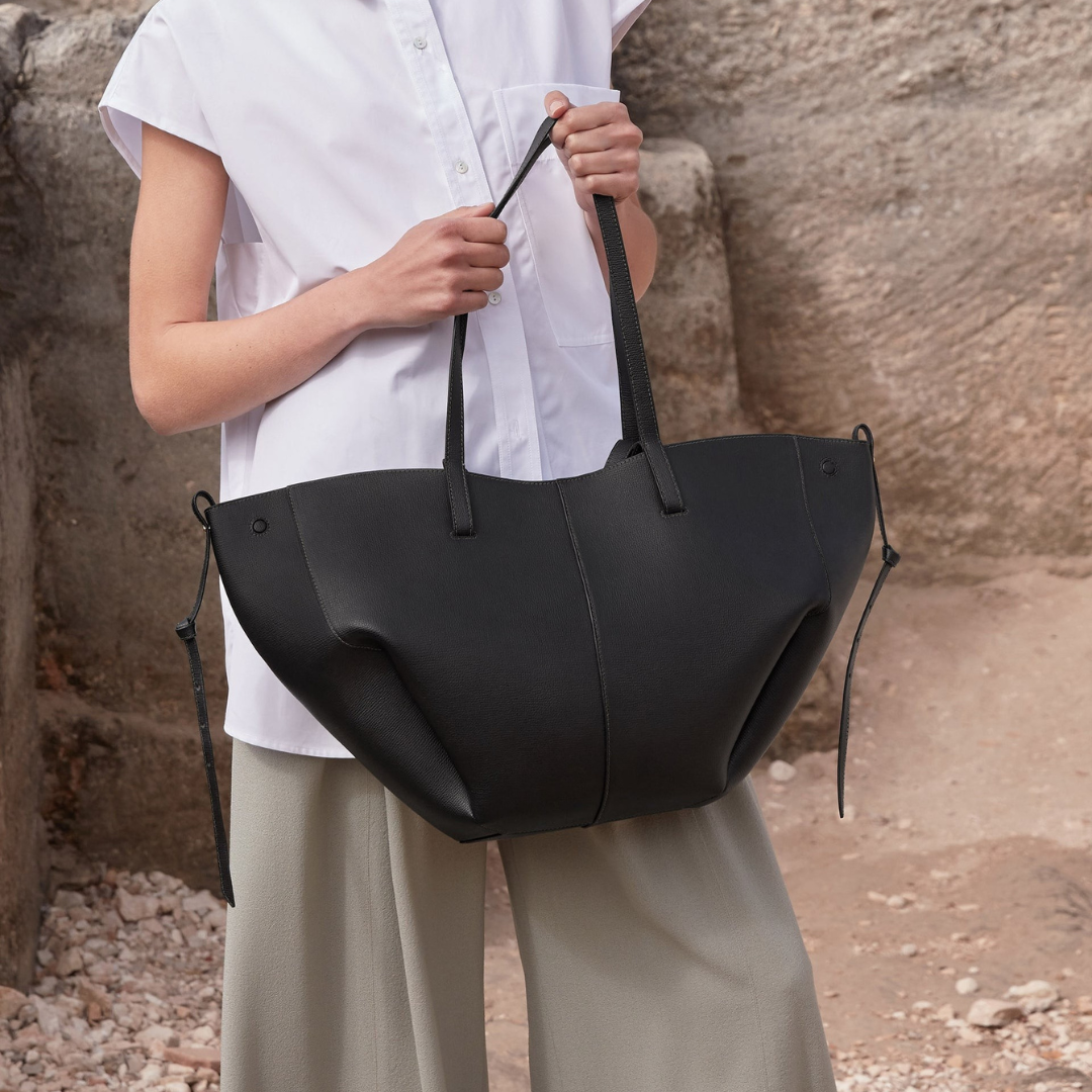 Cyme Noir Grainé